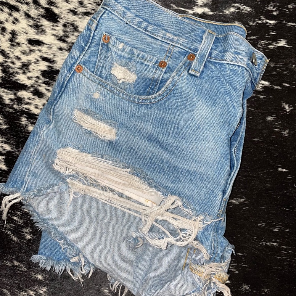 Levi’s 501 Ripped Jean Shorts